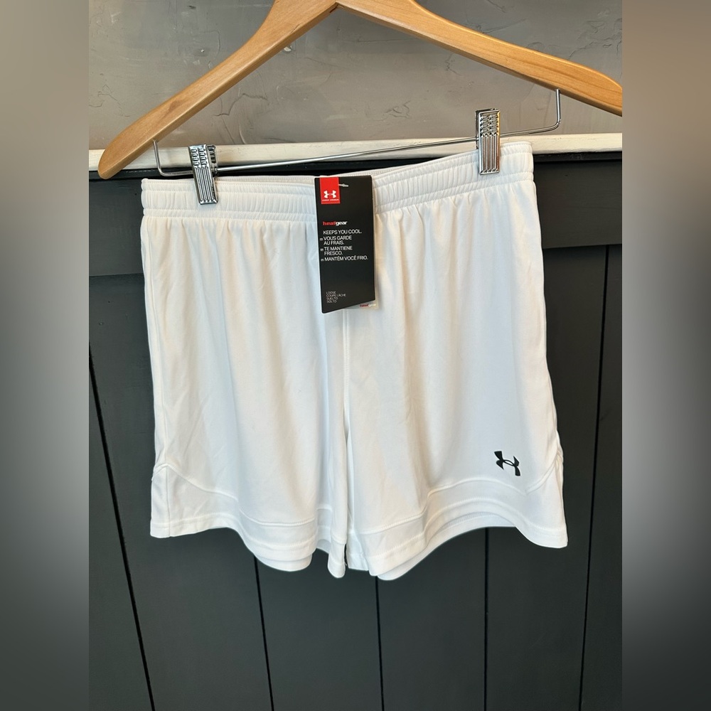 NEW‎ Under Armour Athletic Shorts Women's White Size Small